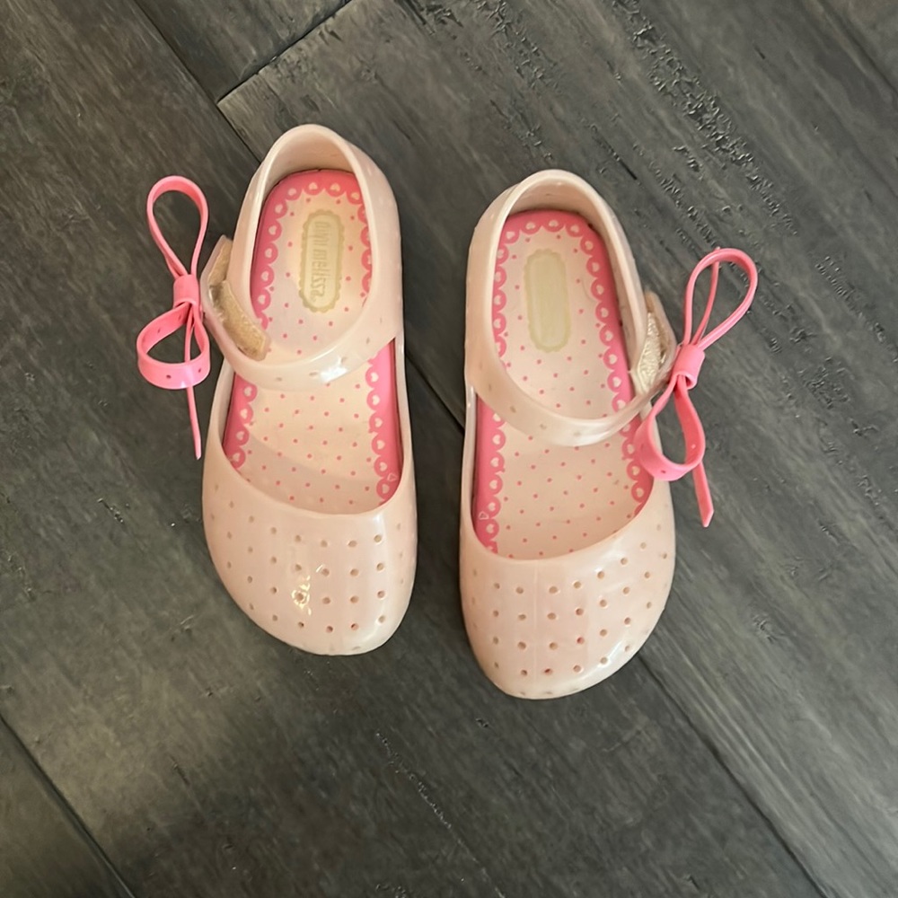 Mini Melissa little girl dress shoes